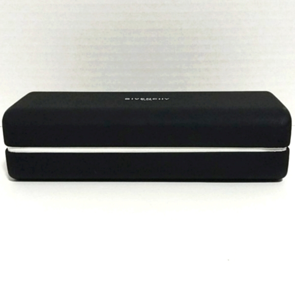 GIVENCHY PARIS EYEGLASS CASE - Picture 3 of 13